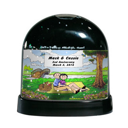 Lovers in the Park - Friendly Folks Personalized Snow Globe